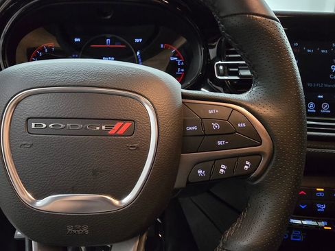 Certified 2023 Dodge Durango SXT Launch Edition image 19