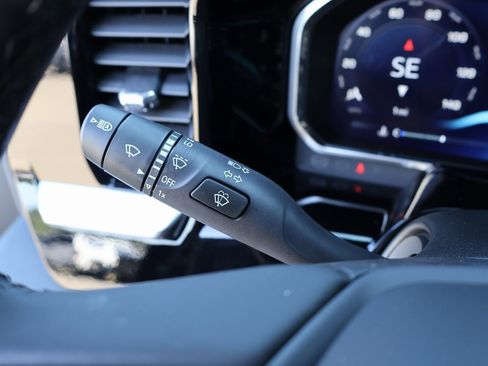 New 2026 Chevrolet Silverado 1500 LT image 17