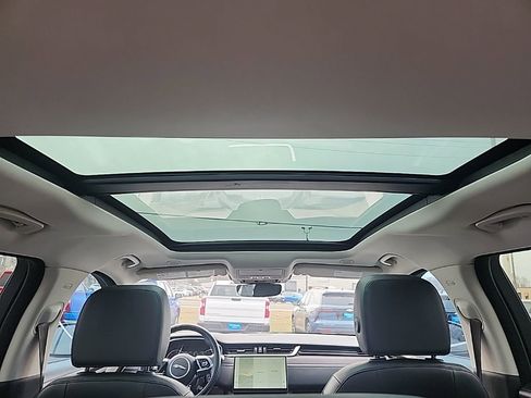 Used 2021 Jaguar F-PACE S image 12