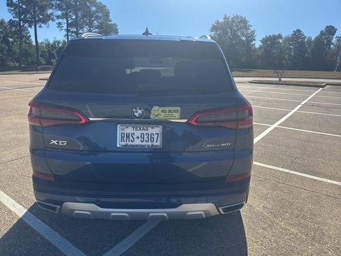 Used 2021 Cadillac XT5 Premium Luxury image 2