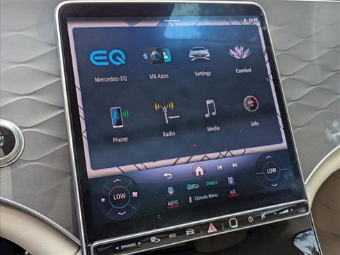 Used 2022 Mercedes-Benz EQS 450+ Sedan image 15