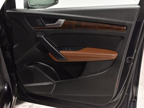 Used 2019 Audi Q5 2.0T Premium Plus w/ Premium Plus Package image 33