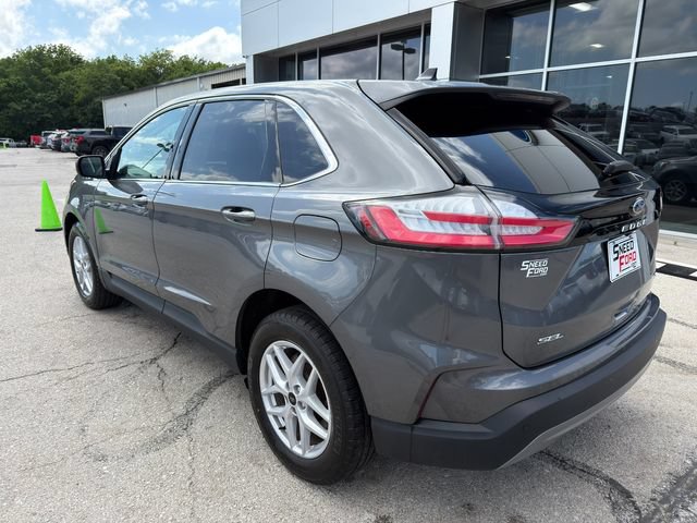 Used 2023 Ford Edge SEL w/ Convenience Package AWD/4WD image 5