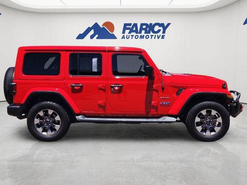Used 2020 Jeep Wrangler Unlimited Sahara w/ Dual Top Group AWD/4WD image 4