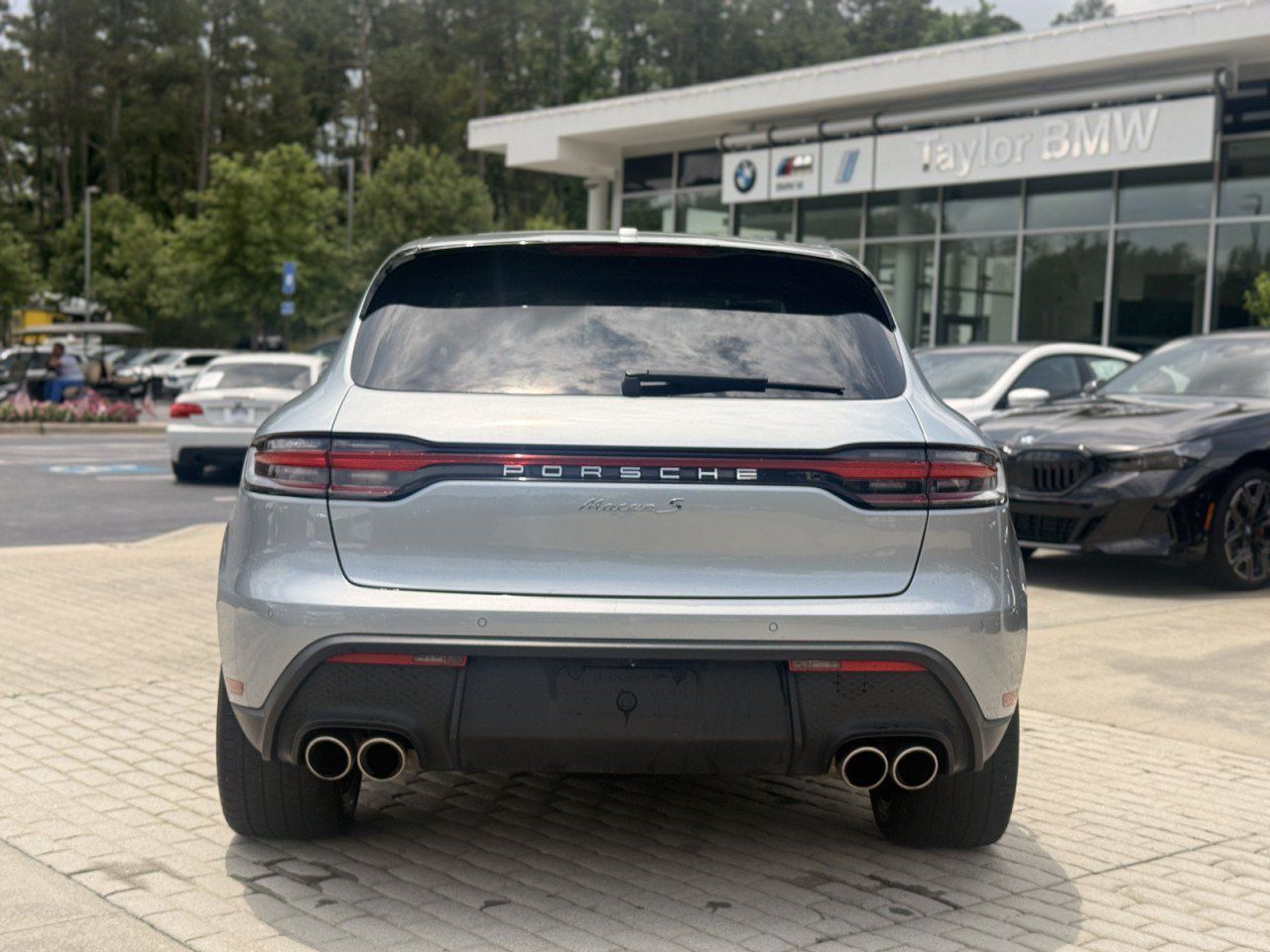 Used 2023 Porsche Macan S AWD/4WD image 5