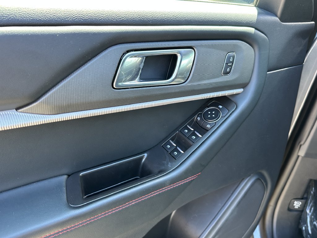 Used 2025 Ford Explorer ST-Line AWD/4WD image 58