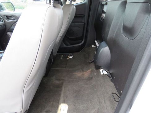 Used 2016 Chevrolet Colorado W/T image 13