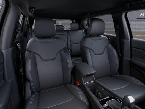 New 2026 Jeep Compass Limited AWD/4WD image 42