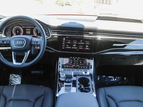 New 2025 Audi Q8 Premium Plus AWD/4WD image 16