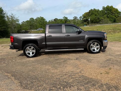 Used 2016 Chevrolet Silverado 1500 LT w/ Texas Edition image 6