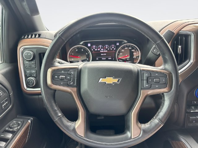 Used 2020 Chevrolet Silverado 2500 High Country w/ Technology Package AWD/4WD image 14