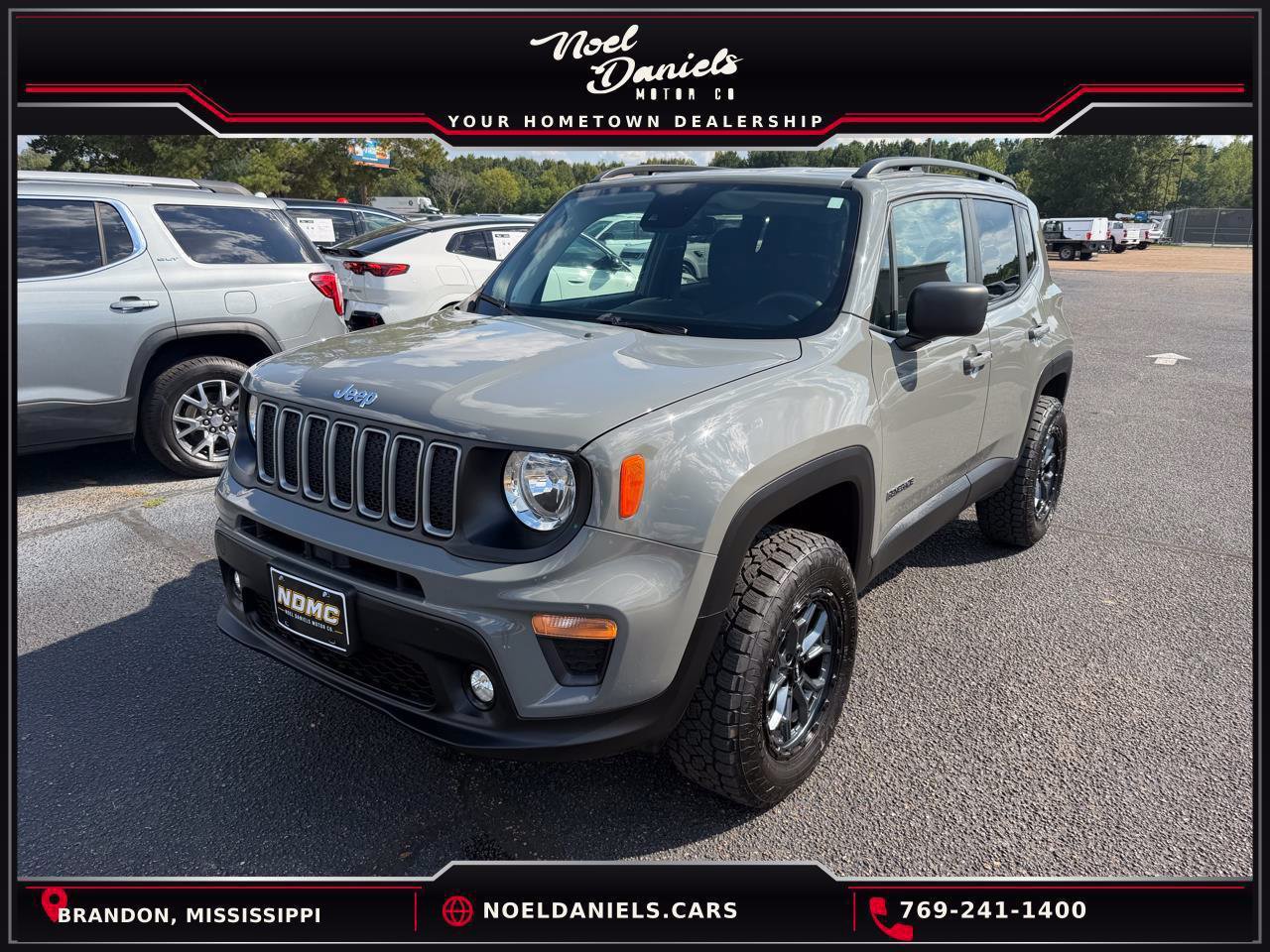 Used 2022 Jeep Renegade Latitude AWD/4WD image 1