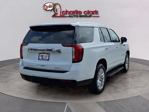 Used 2024 GMC Yukon SLT RWD image 5