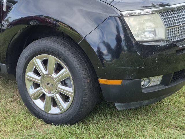 Used 2009 Lincoln MKX 2WD image 9