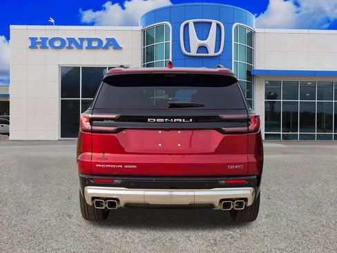 Used 2025 GMC Acadia Denali w/ Super Cruise Package AWD/4WD image 18