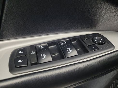 Used 2017 Dodge Journey SE w/ Flexible Seating Group FWD image 27