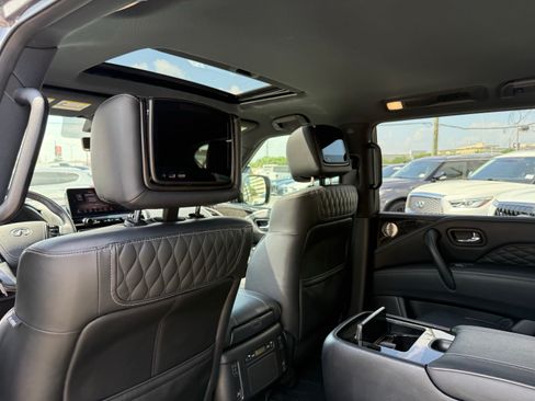 Certified 2023 INFINITI QX80 Sensory w/ Cargo Package RWD image 19