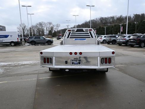 Used 2024 Ford F550 2WD SuperCab Super Duty w/ XLT Value Package image 32