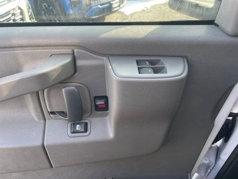 New 2025 Chevrolet Express 3500 w/ Power Convenience Package image 8