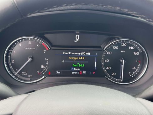 Used 2022 Cadillac XT4 Premium Luxury w/ Safety Alert Package image 11