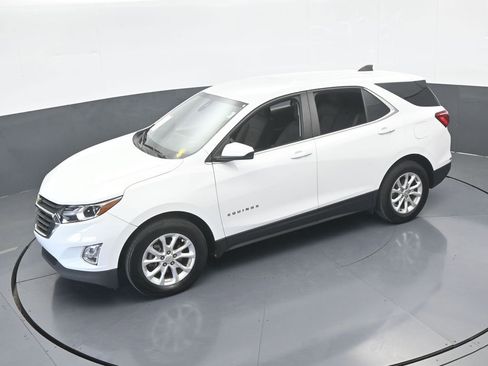 Used 2021 Chevrolet Equinox LT image 43