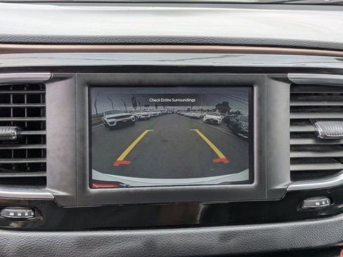Used 2023 Chrysler Voyager LX FWD image 21