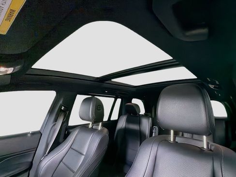 Certified 2021 Mercedes-Benz GLS 450 4MATIC image 15
