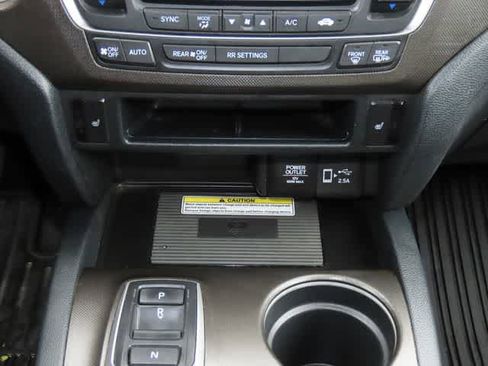 Used 2023 Honda Passport TrailSport image 22