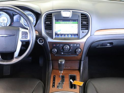 Used 2012 Chrysler 300 C Luxury Series RWD image 17