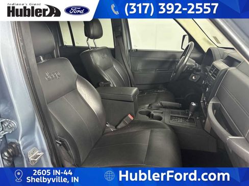 Used 2012 Jeep Liberty Sport AWD/4WD image 18
