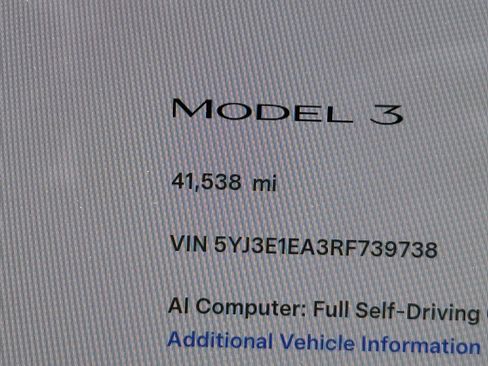 Used 2024 Tesla Model 3 Standard Range RWD image 29