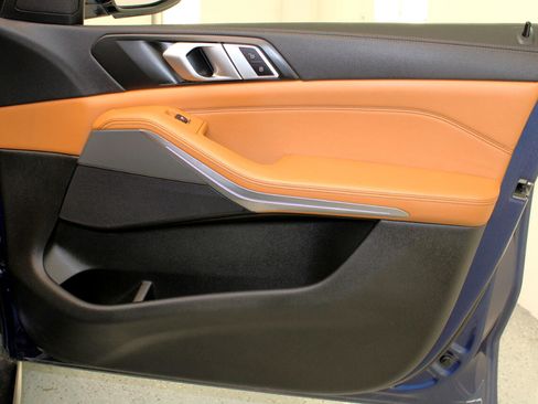 Used 2019 BMW X5 xDrive40i w/ Convenience Package image 53