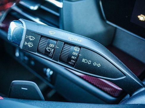 New 2026 Chevrolet Traverse RS w/ LPO, Floor Liner Package image 29