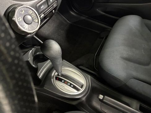 Used 2009 Honda Fit Sport image 36