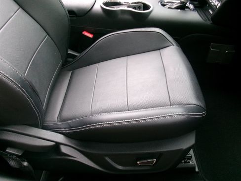 Used 2015 Ford Mustang GT Premium RWD image 23
