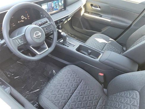 New 2026 Nissan Kicks SV FWD image 5