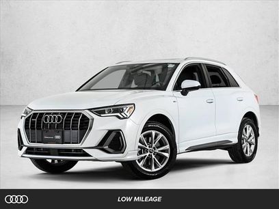 Certified 2025 Audi Q3 2.0T Premium w/ Convenience Package