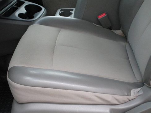 Used 2016 Nissan NV 2500 SV w/ Technology Package image 10