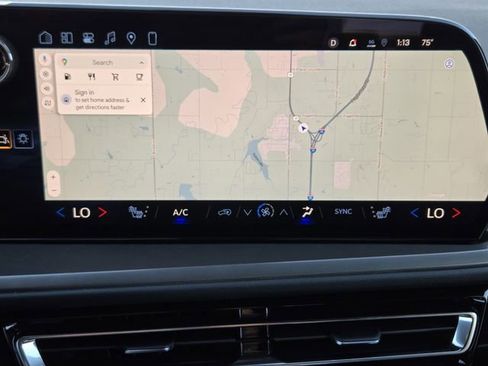 New 2026 Chevrolet Traverse LT w/ Driver Confidence Package image 12