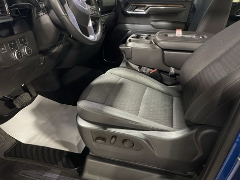 Used 2023 GMC Sierra 1500 Elevation image 11