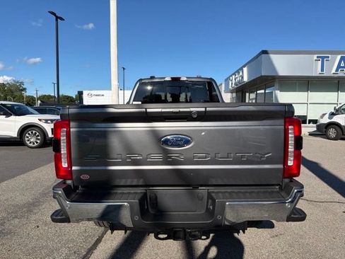 New 2026 Ford F350 XLT w/ XLT Premium Package AWD/4WD image 4