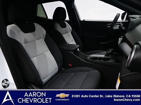 New 2026 Chevrolet Trax RS w/ Driver Confidence Package image 10