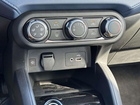 New 2025 Nissan Versa SV w/ Trunk Package image 21