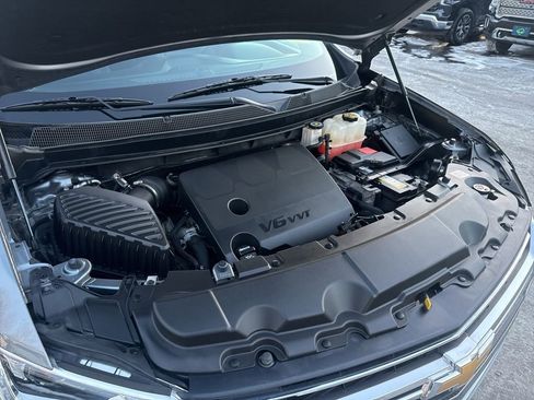 Certified 2019 Chevrolet Traverse LT w/ LT Premium Package image 47