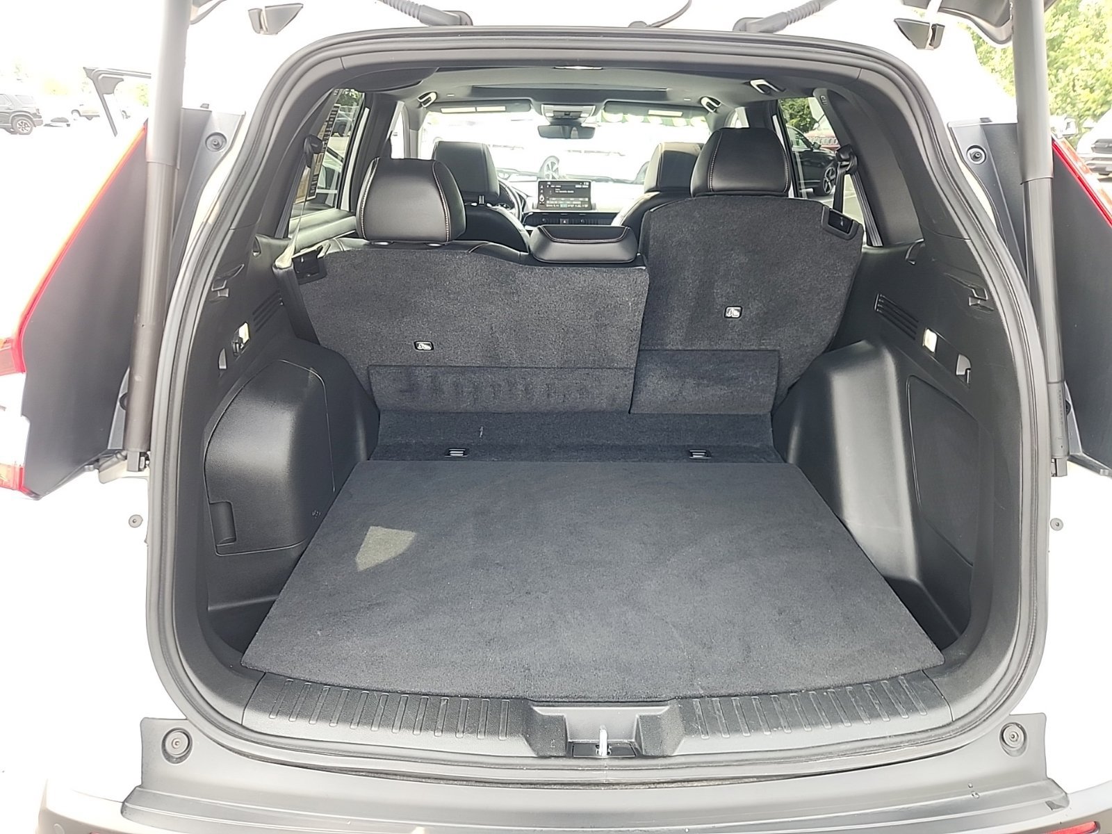 Used 2025 Honda CR-V Sport Touring image 34