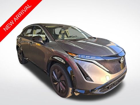 Used 2023 Nissan Ariya FWD image 1