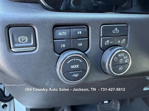 Used 2023 Chevrolet Silverado 1500 LT Trail Boss image 35