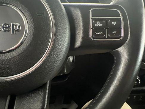 Used 2014 Jeep Wrangler Unlimited Sport w/ Quick Order Package 24S AWD/4WD image 22