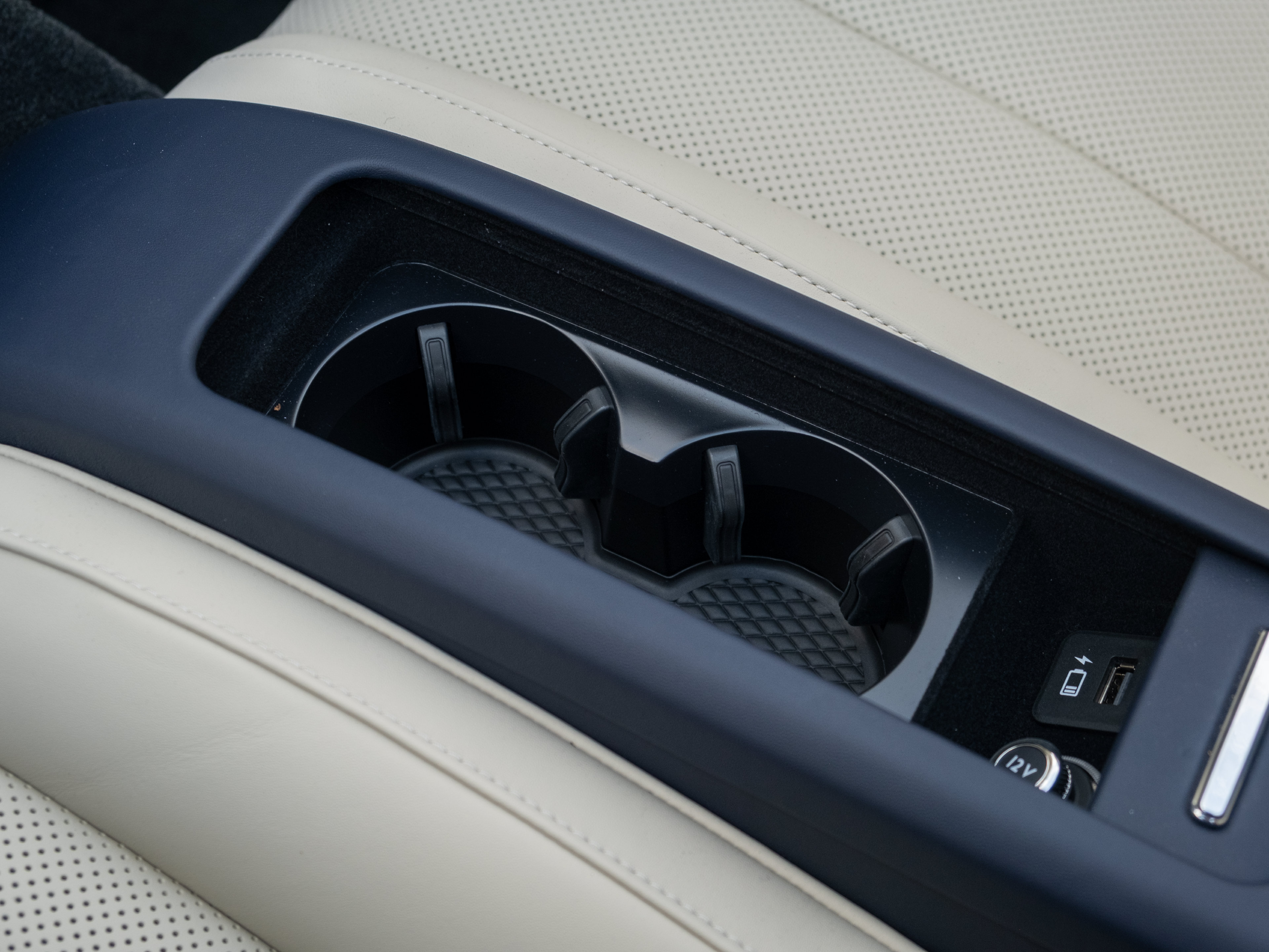 Used 2024 Bentley Continental GT AWD/4WD image 63