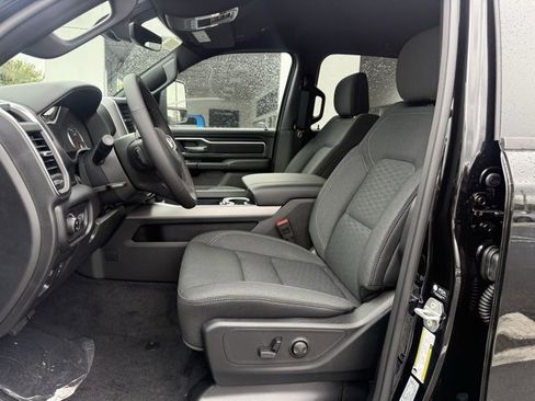 New 2026 RAM 1500 4x4 Crew Cab image 13